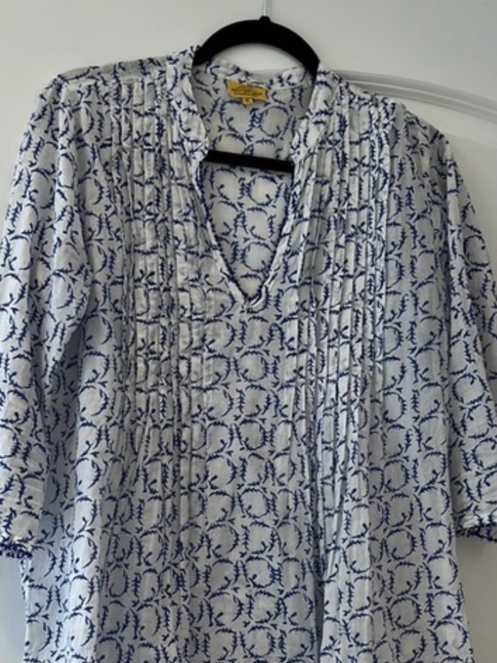 Roberta roller rabbit Women's white & Navy Print Tunic Top